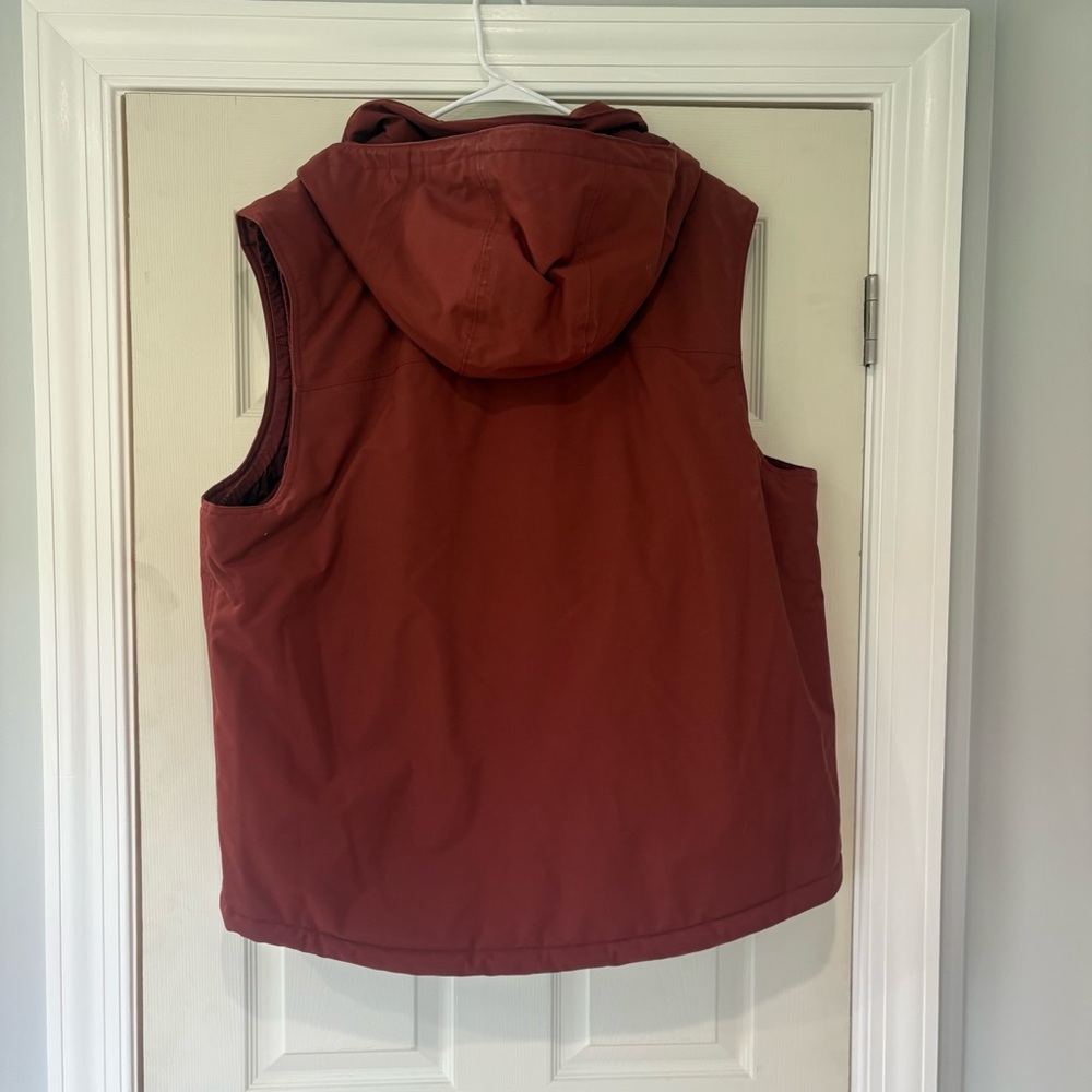 Duluth Trading Co Whaleback Burnt Red Vest - Picture 2 of 7